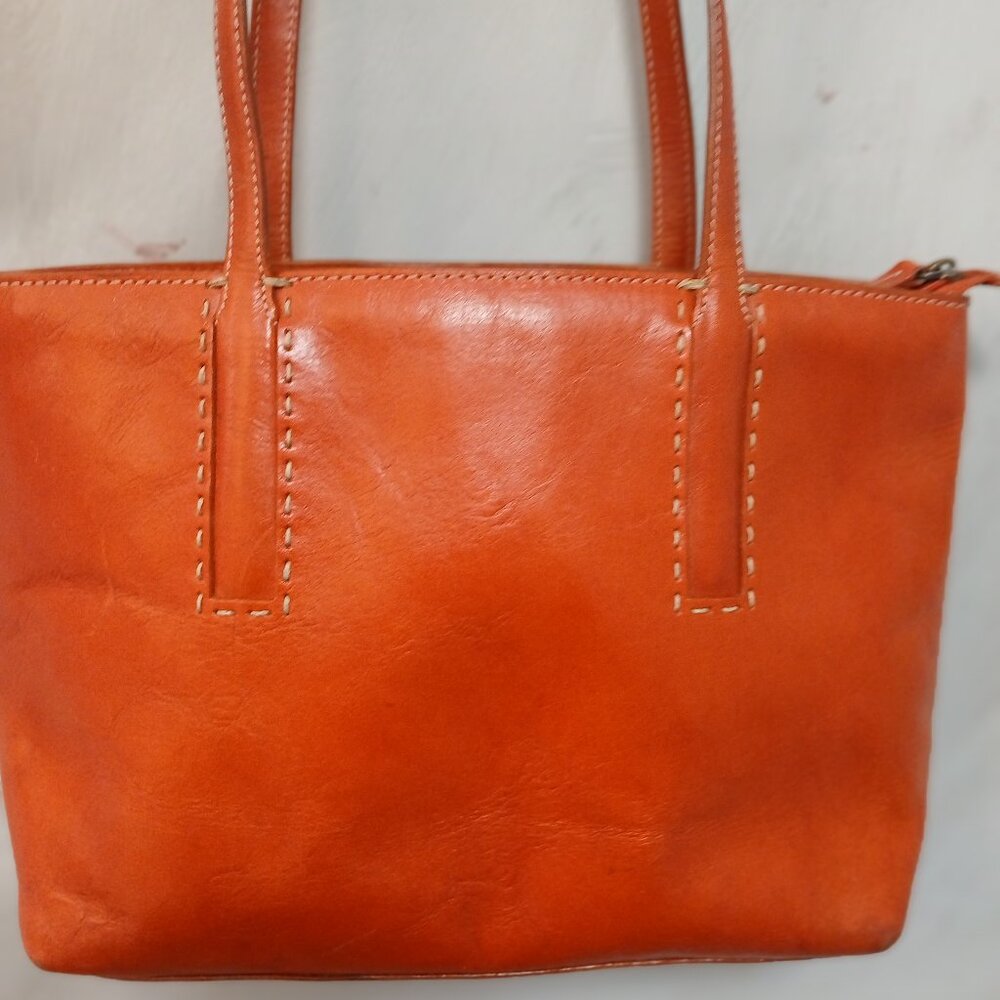 Fossil Vintage Orange Leather Shoulder Bag - Picture 5 of 13